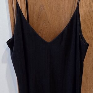 Express Black Ribbed V-Neck Tank Top